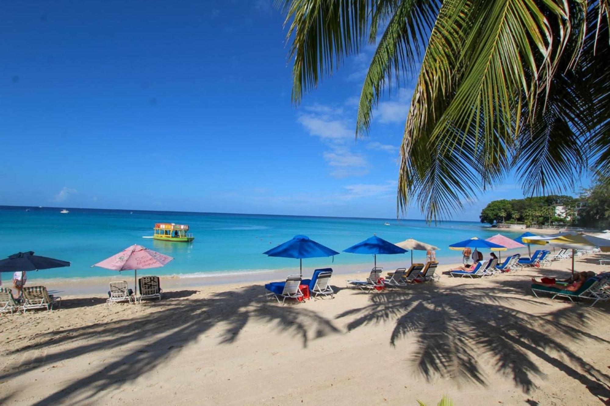 Bora Bora By Blue Sky Luxury Διαμέρισμα Paynes Bay Δωμάτιο φωτογραφία